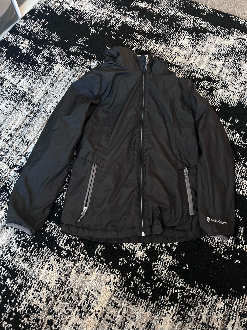 Women’s Free country windbreaker size small